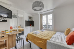Branded New Cozy Studio in the Heart of Paris 17